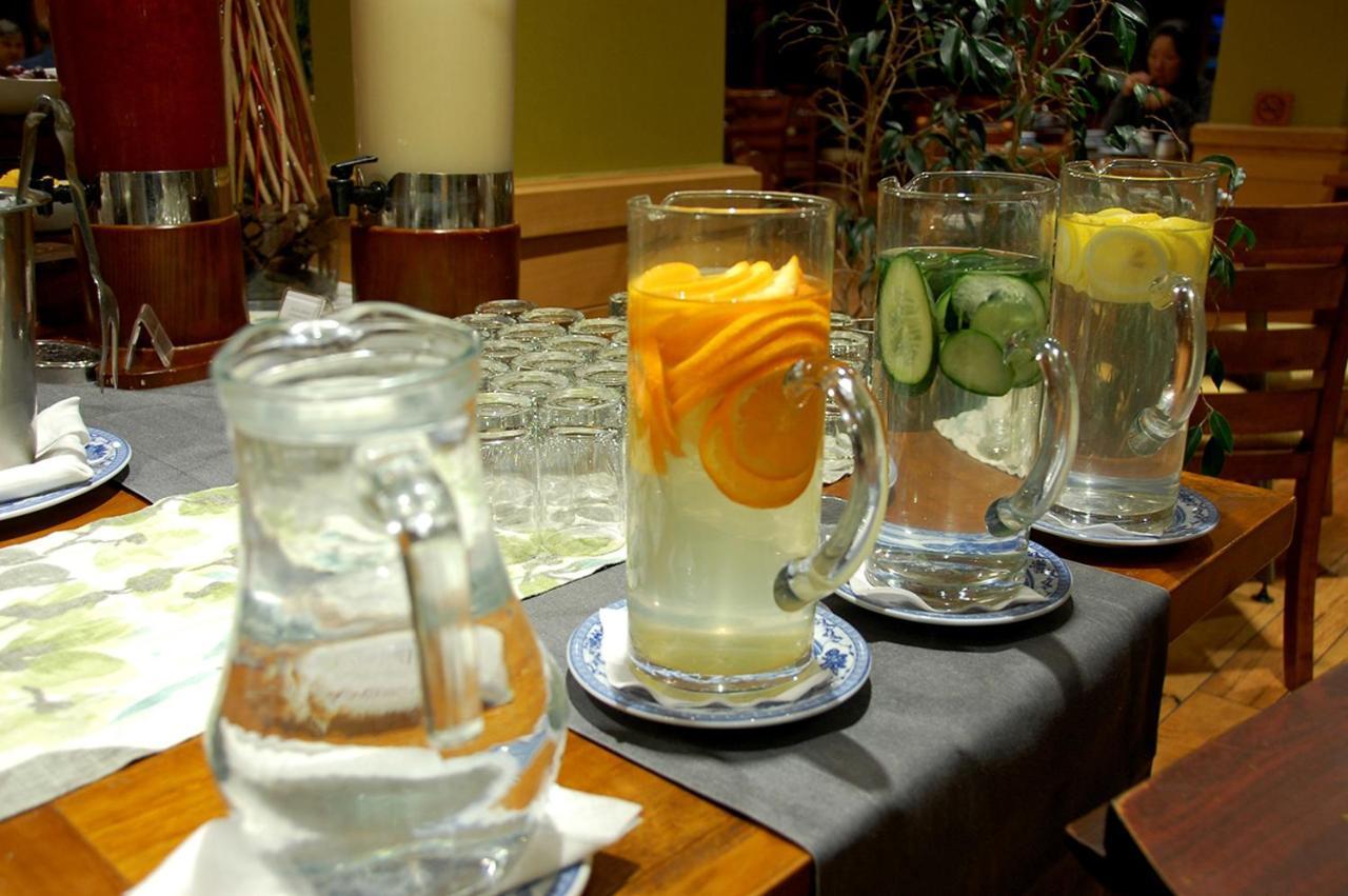 Wyndham Puerto Varas Pettra المظهر الخارجي الصورة Infused water